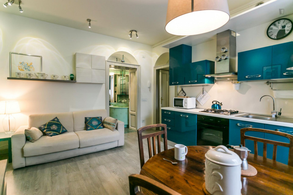 Interesting apartment near the Porta Romana metro