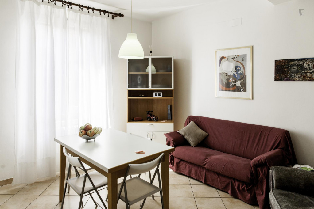 Inviting apartment 2-bedrooms near Basilica di Santa Maria dei Servi