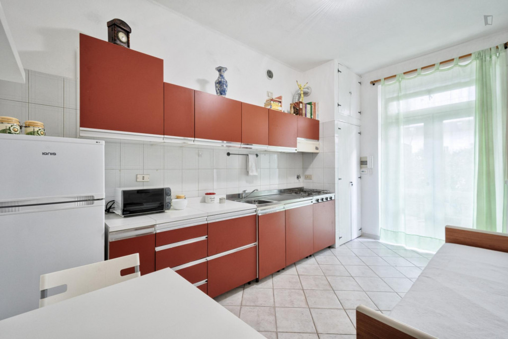 Pleasant 1-bedroom apartment near the Spezia metro