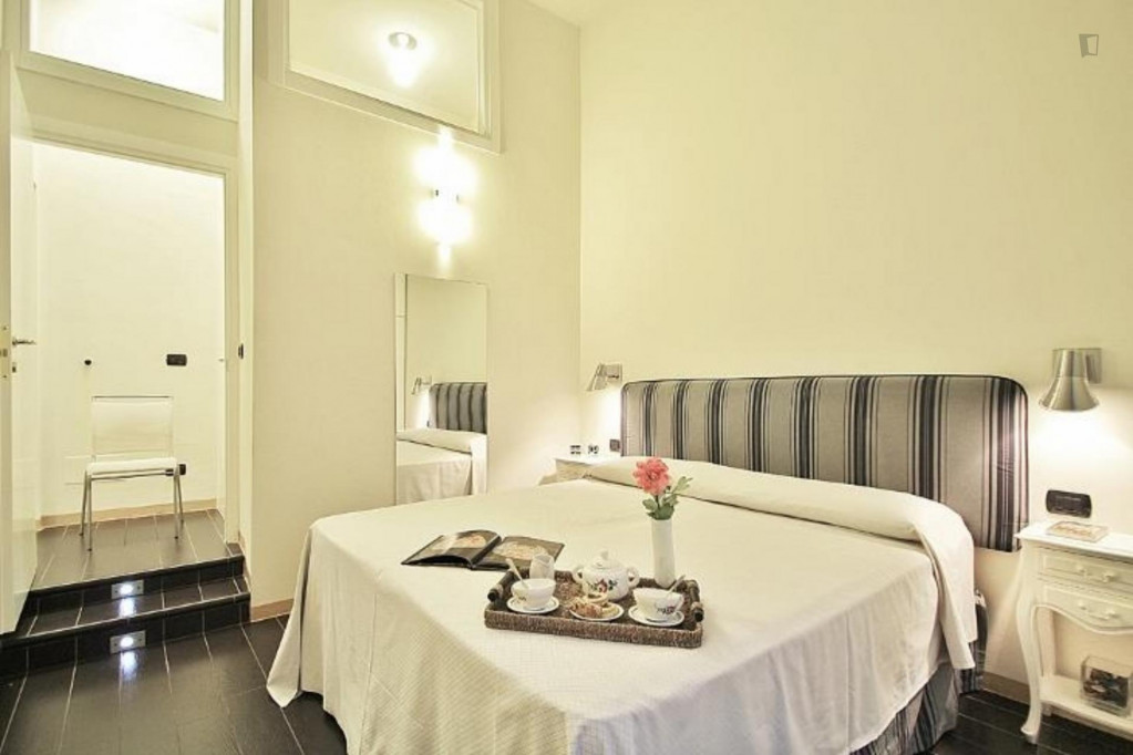Stunning 2-bedroom apartment in Duomo