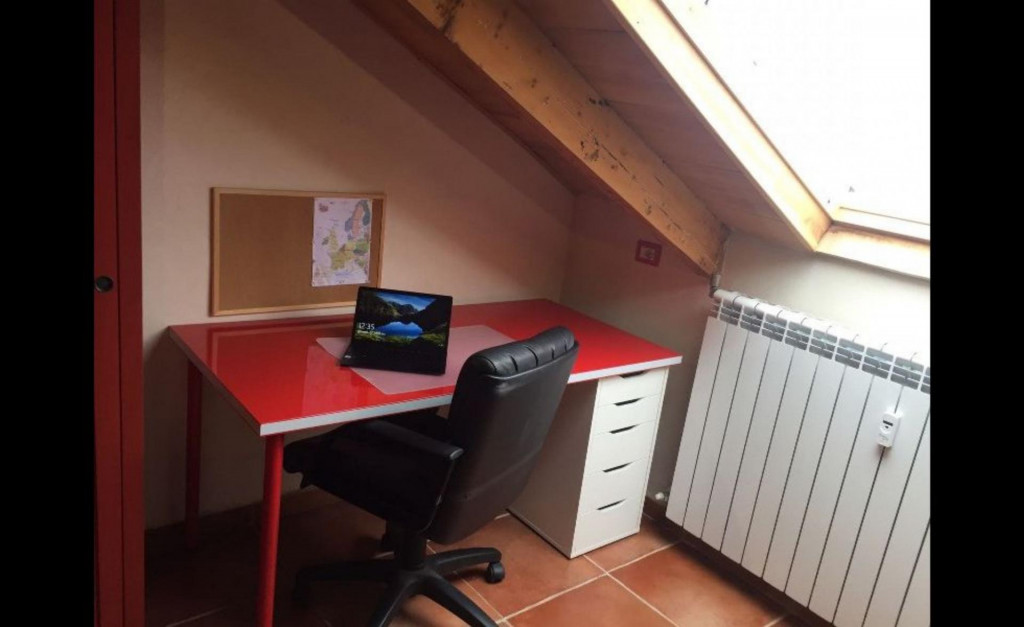 Bright studio near Metro Marche