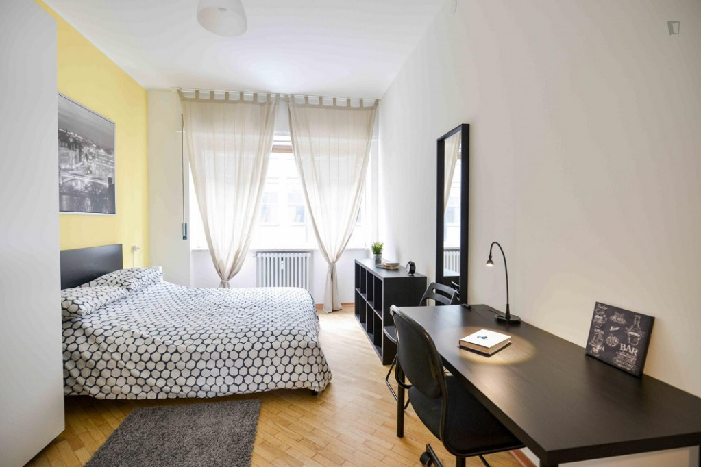 Incredible double bedroom near Porta Nuova