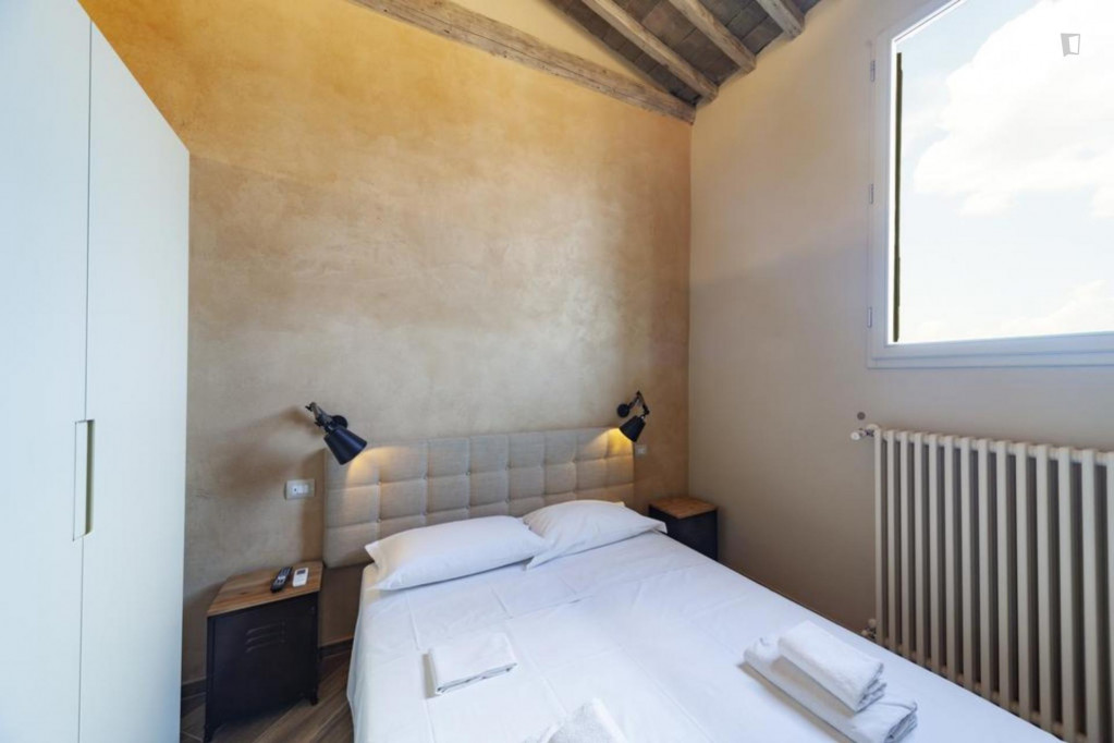 Cozy 2-bedroom apartment near Basilica di Santa Croce di Firenze