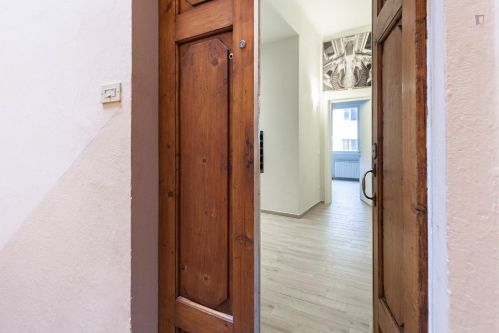 Stylish 2-bedroom apartment near Palazzo Gondi