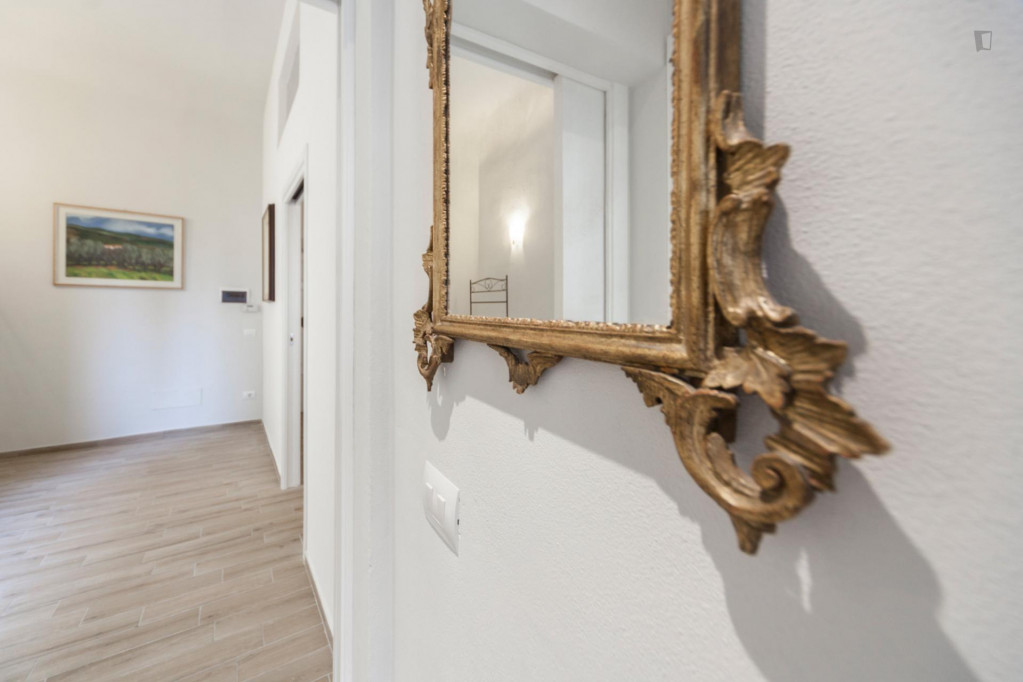 Stylish 2-bedroom apartment near Palazzo Gondi