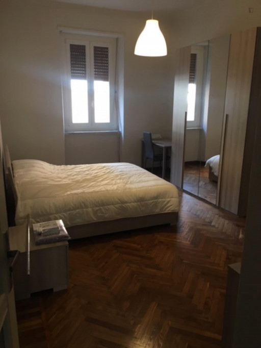 Multiple beds bedroom, with private bathroom and balcony, in 3-bedroom apartment