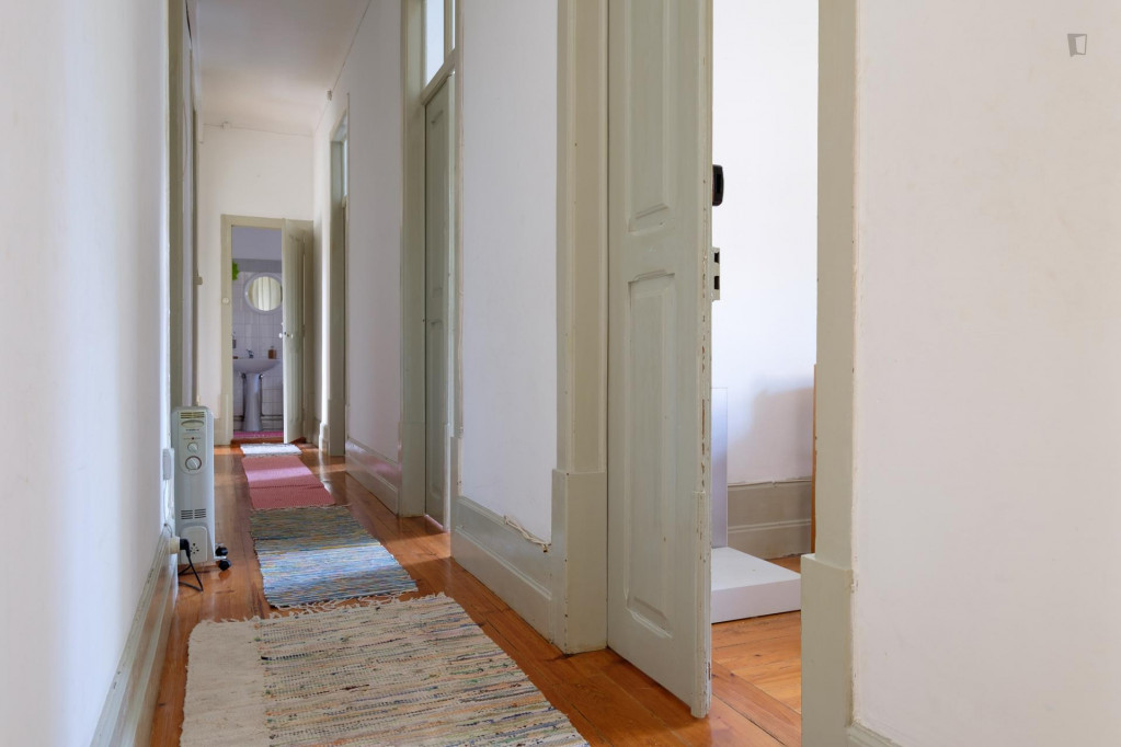 Homely single bedroom near Escola Superior de Educação de Coimbra