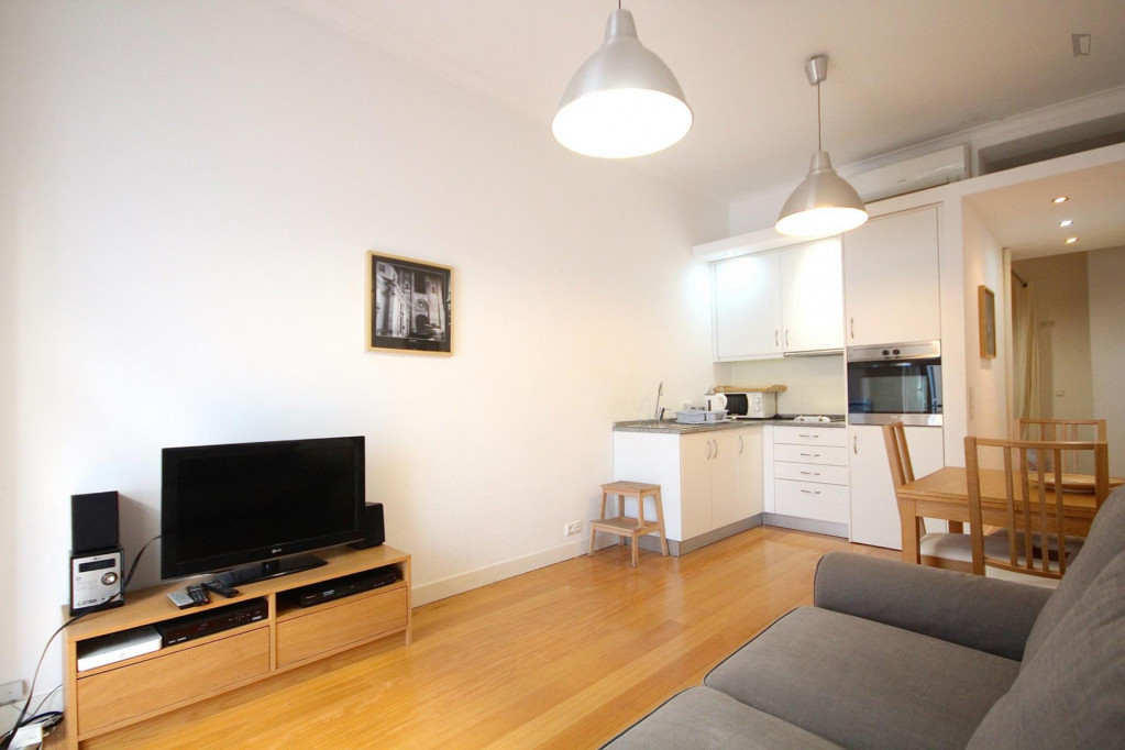 1-Bedroom apartment in trendy Lisbon's downtown area