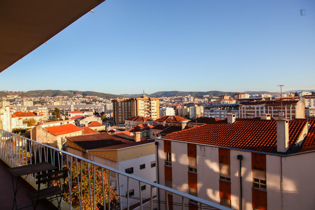 Cool looking 1-bedroom flat close to Universidade de Coimbra