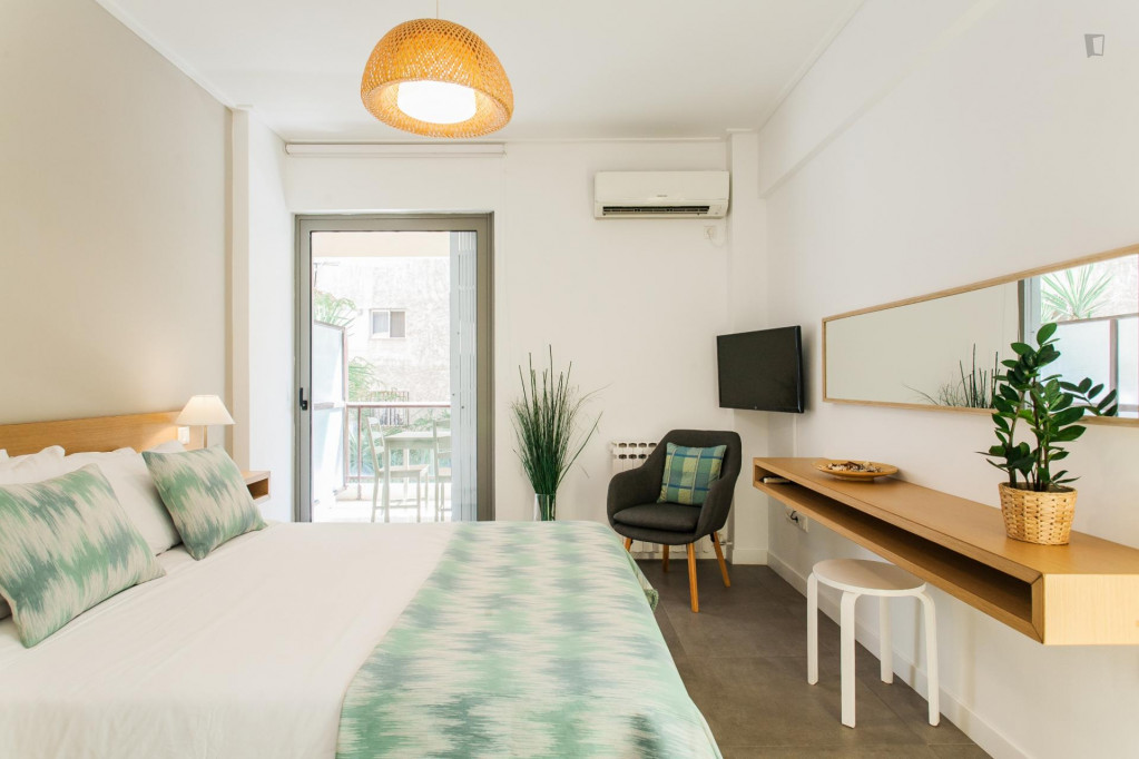 Cool studio 2 blocks away from the sea, in Palaio Faliro