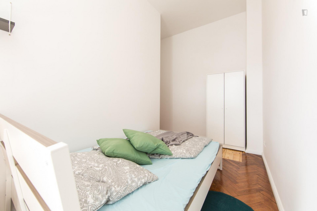 Cool single bedroom near Berlin-Charlottenburg transport stop