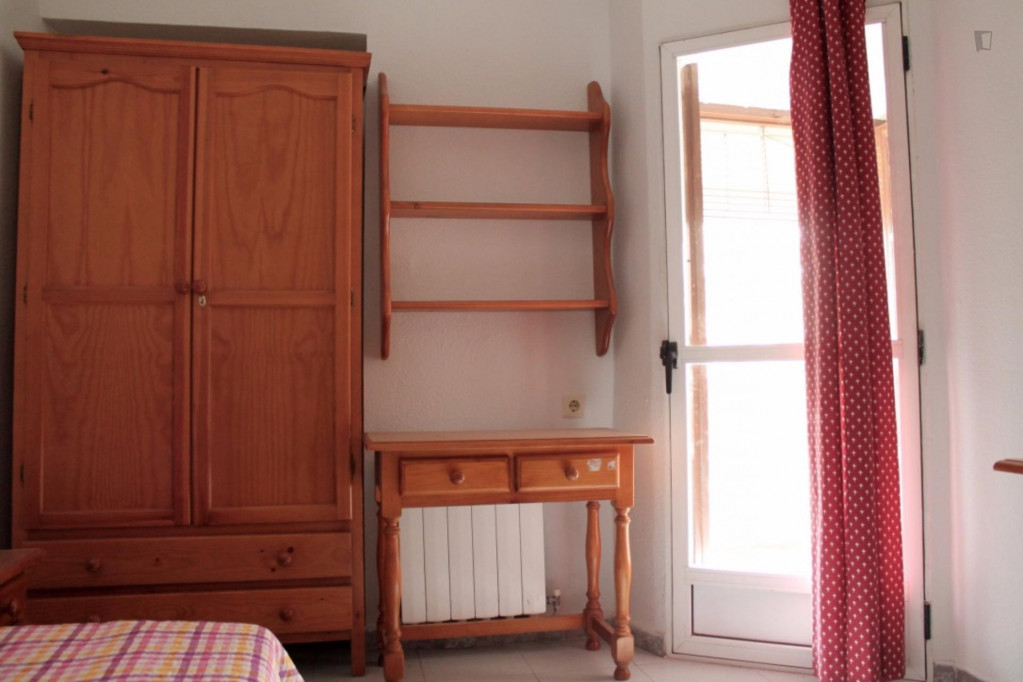 Great single bedroom near the Facultad de Derecho