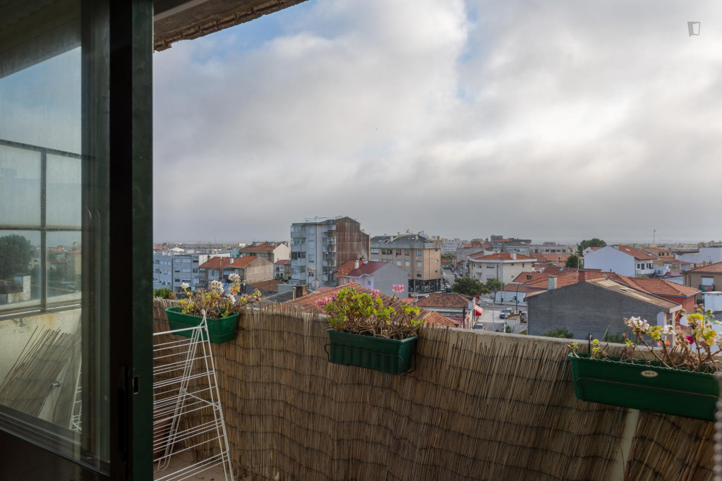 Homely double bedroom apartment in calm Leça da Palmeira