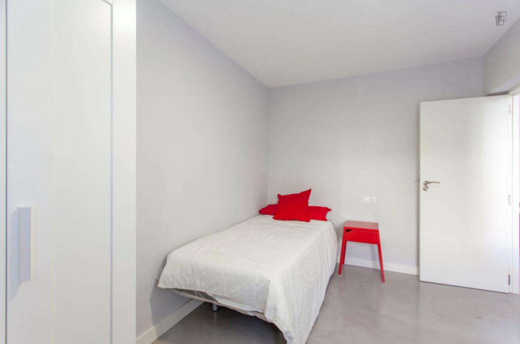 Modern Single Bedroom close to Universitat Politècnica de València