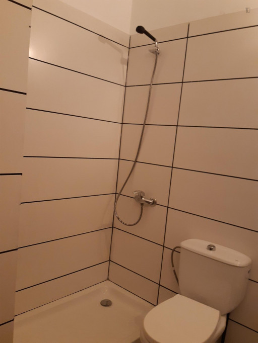 Cool double bedroom near Martin Serreria Metro Station