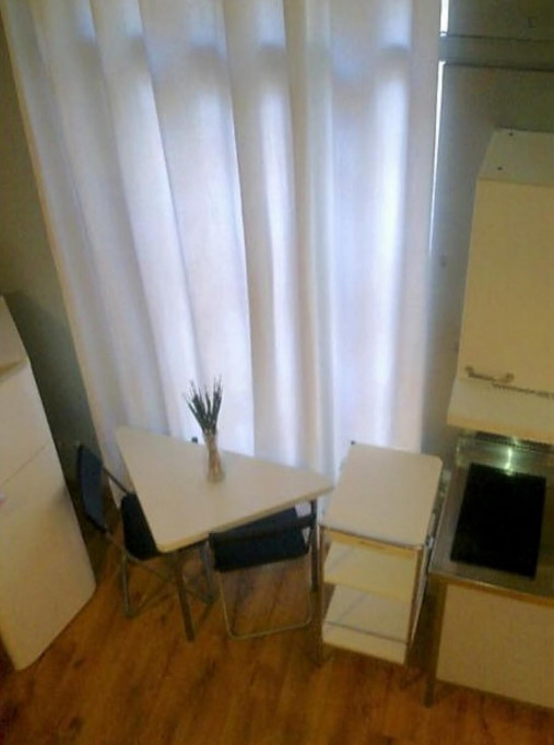 1-bedroom apartment, with outdoor area