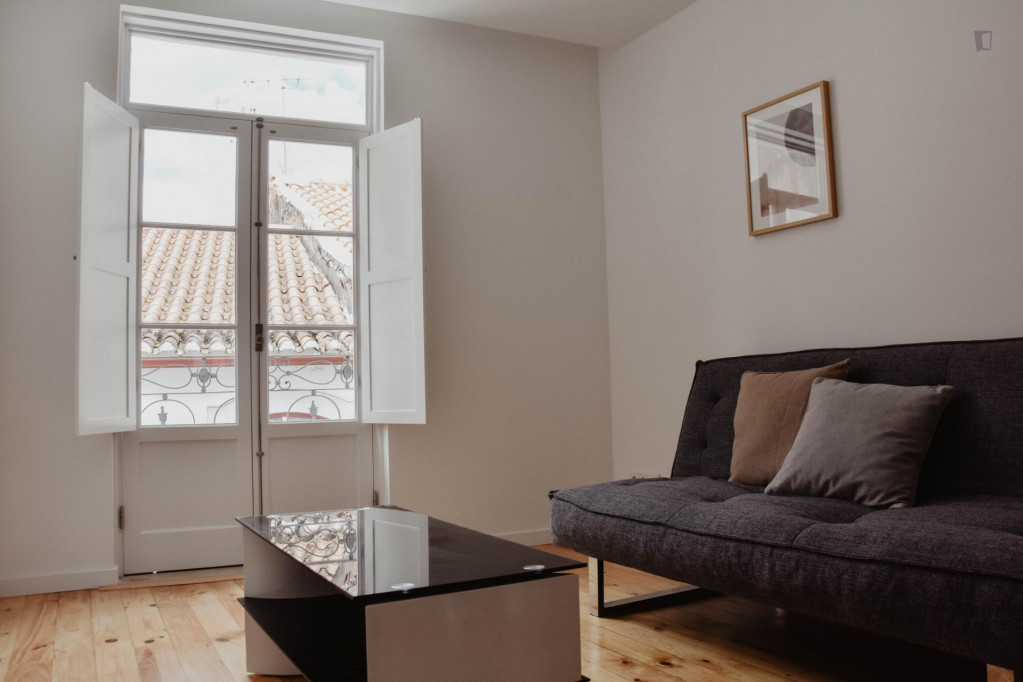 Great 1-bedroom apartment nearby Coimbra train station