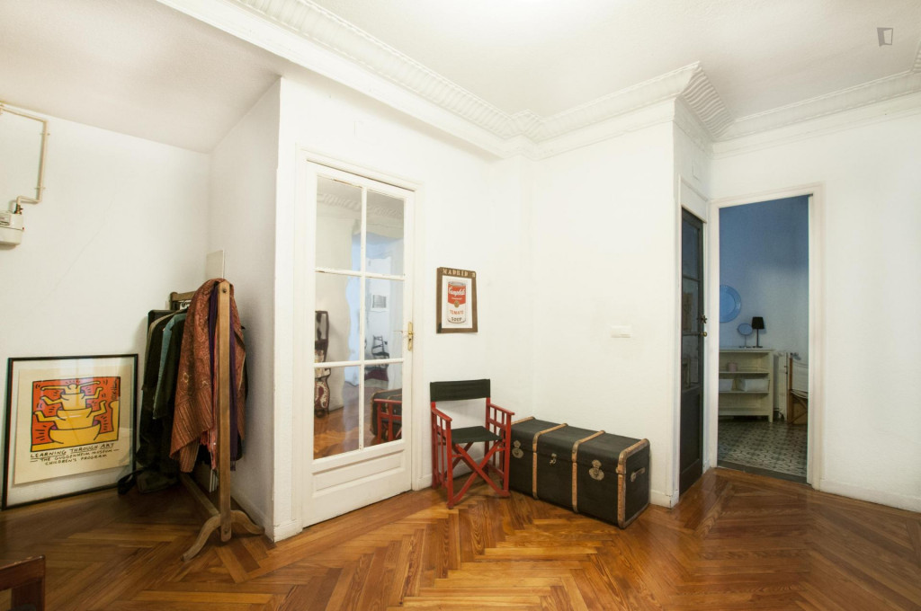 Modern double bedroom in Puerta del Sol