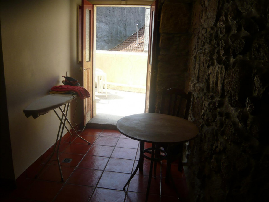 Comfy single bedroom near Parque de Santa Cruz