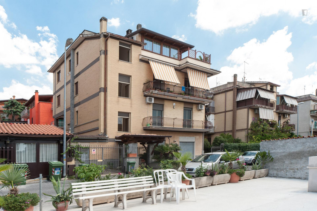 Tasteful single bedroom in the Torre Gaia neighbourhood